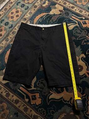Volcom Corpo Class Men's Black Flat Front Chino Shorts Size 34